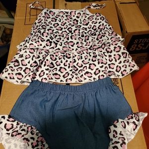 Brand new Girls 2-piece outfit